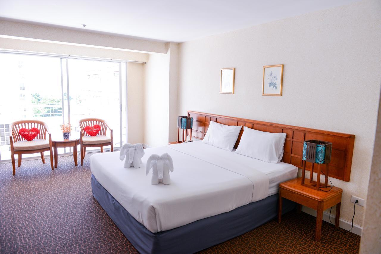 Sandy Spring Hotel Pattaya Esterno foto
