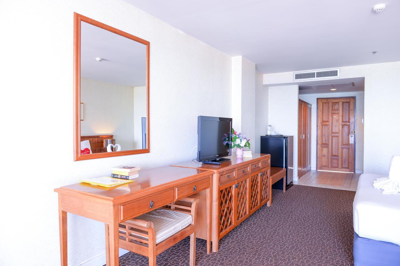 Sandy Spring Hotel Pattaya Esterno foto