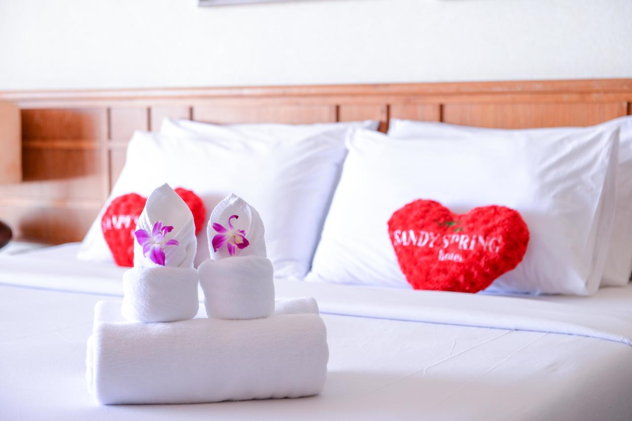 Sandy Spring Hotel Pattaya Esterno foto