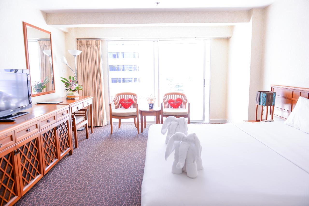 Sandy Spring Hotel Pattaya Esterno foto
